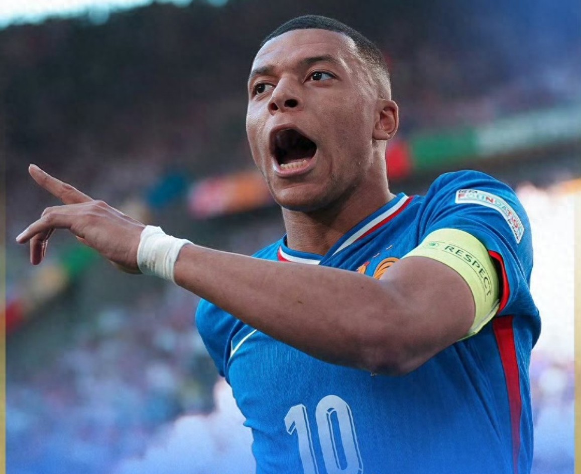 Kaiyun-关于姆巴佩重返赛场，出色发挥首场状态出色，TL观众沸腾！赛场气氛高涨的信息